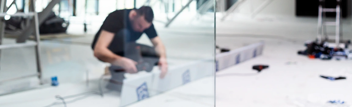 Emergency Commercial Glass Repair in Three Lakes, FL