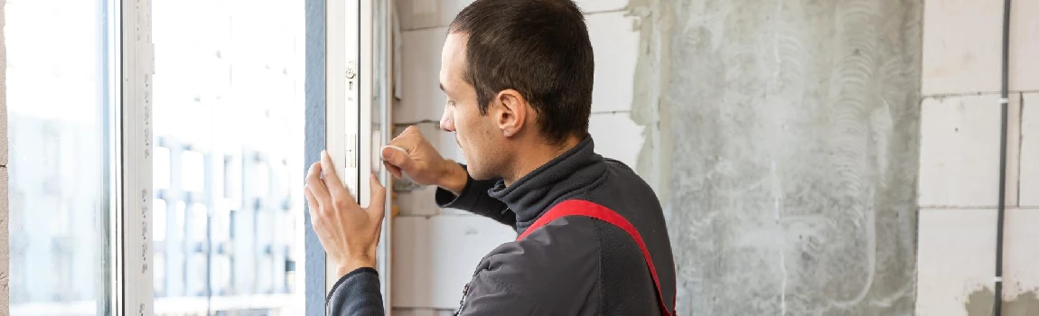 Emergency Cracked Windows Repair Services in Three Lakes