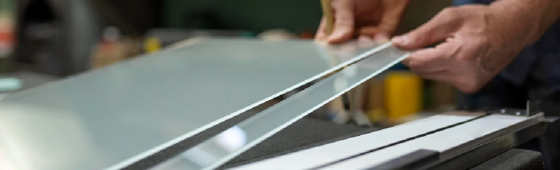 Emergency Glass Repair for Hospitality Businesses in Three Lakes, FL