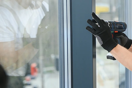 Same Day Glass Repair Car in Three Lakes, FL